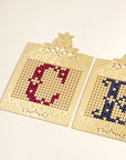 Cadre ex-voto, doré 24K, brodé de fils de coton