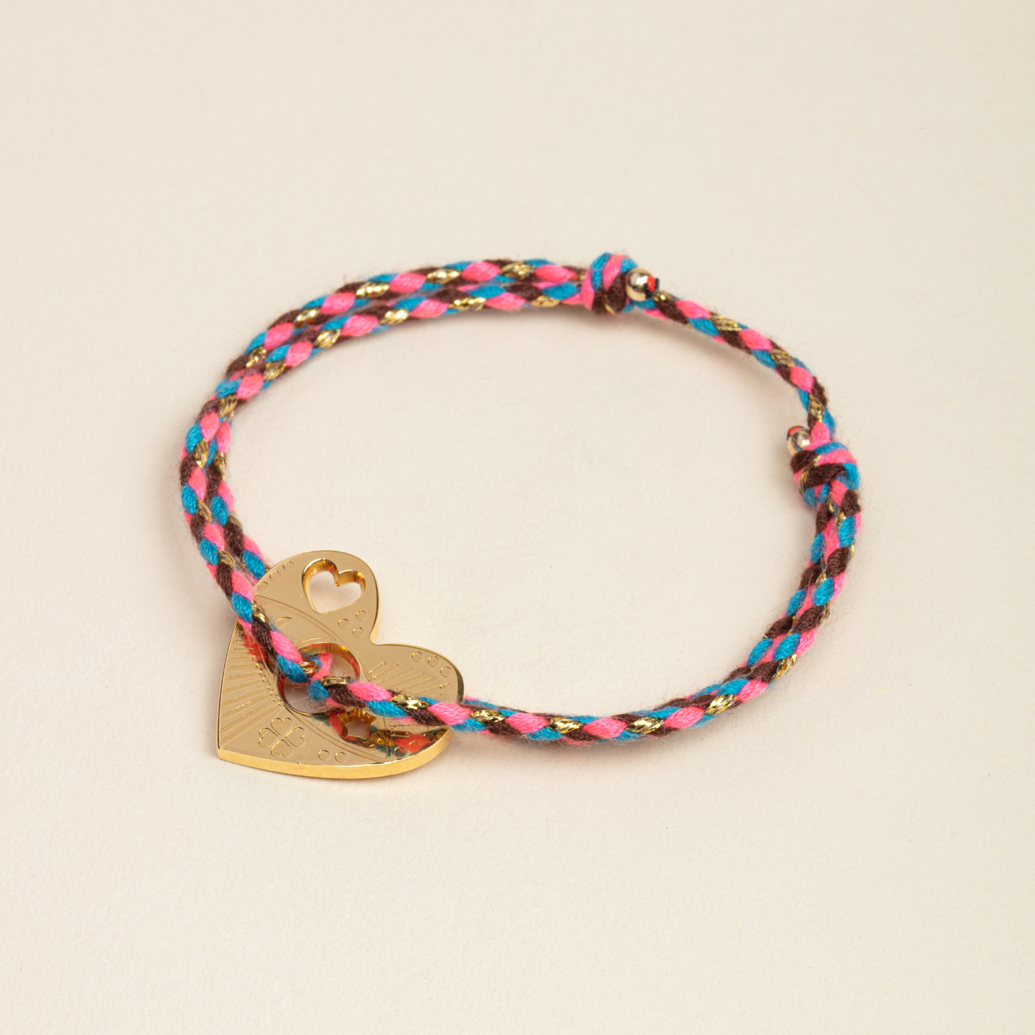 amour-bracelet ajustable-cordon-stelo-amulette-grigri