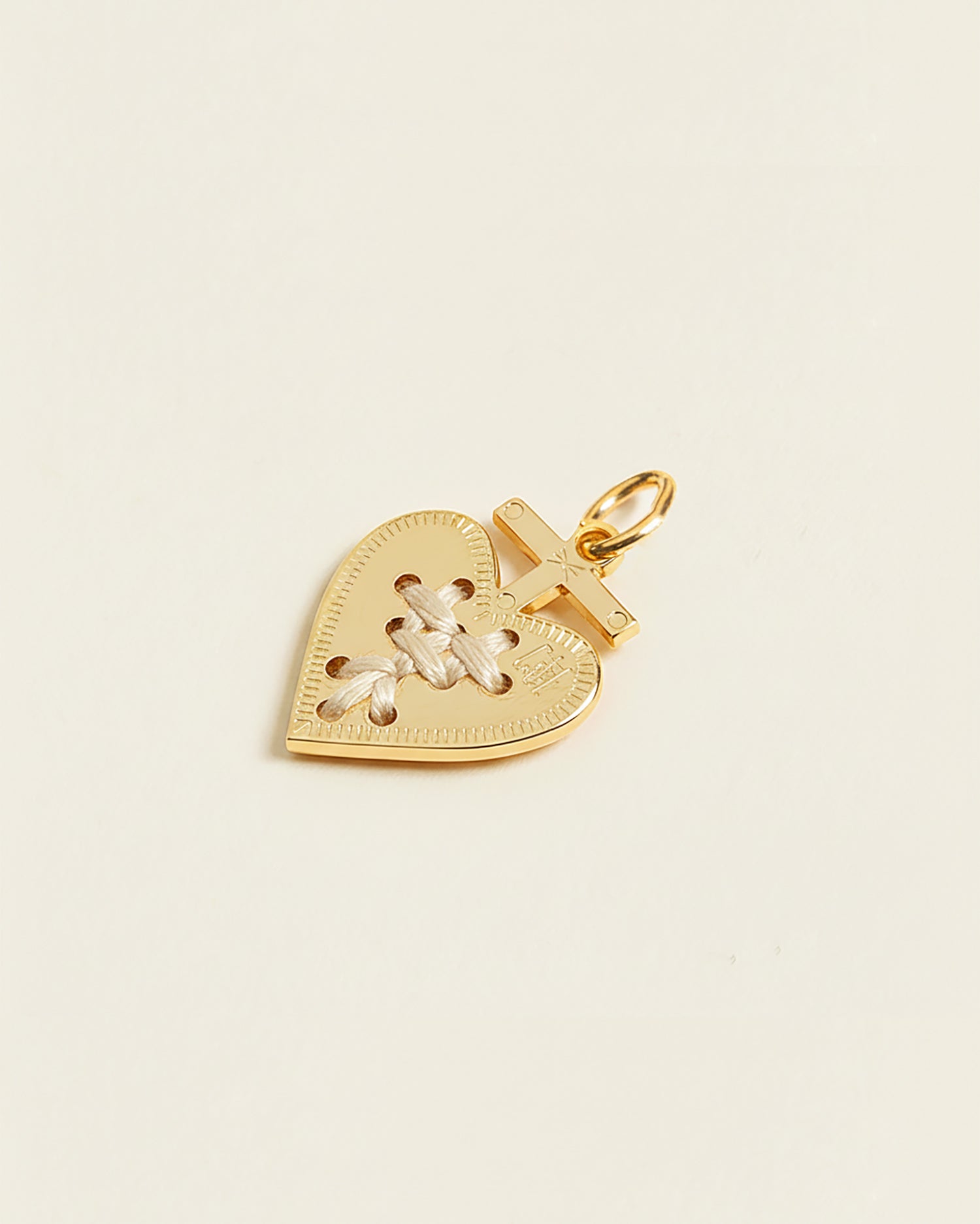 Amulette Coeur . AMAN