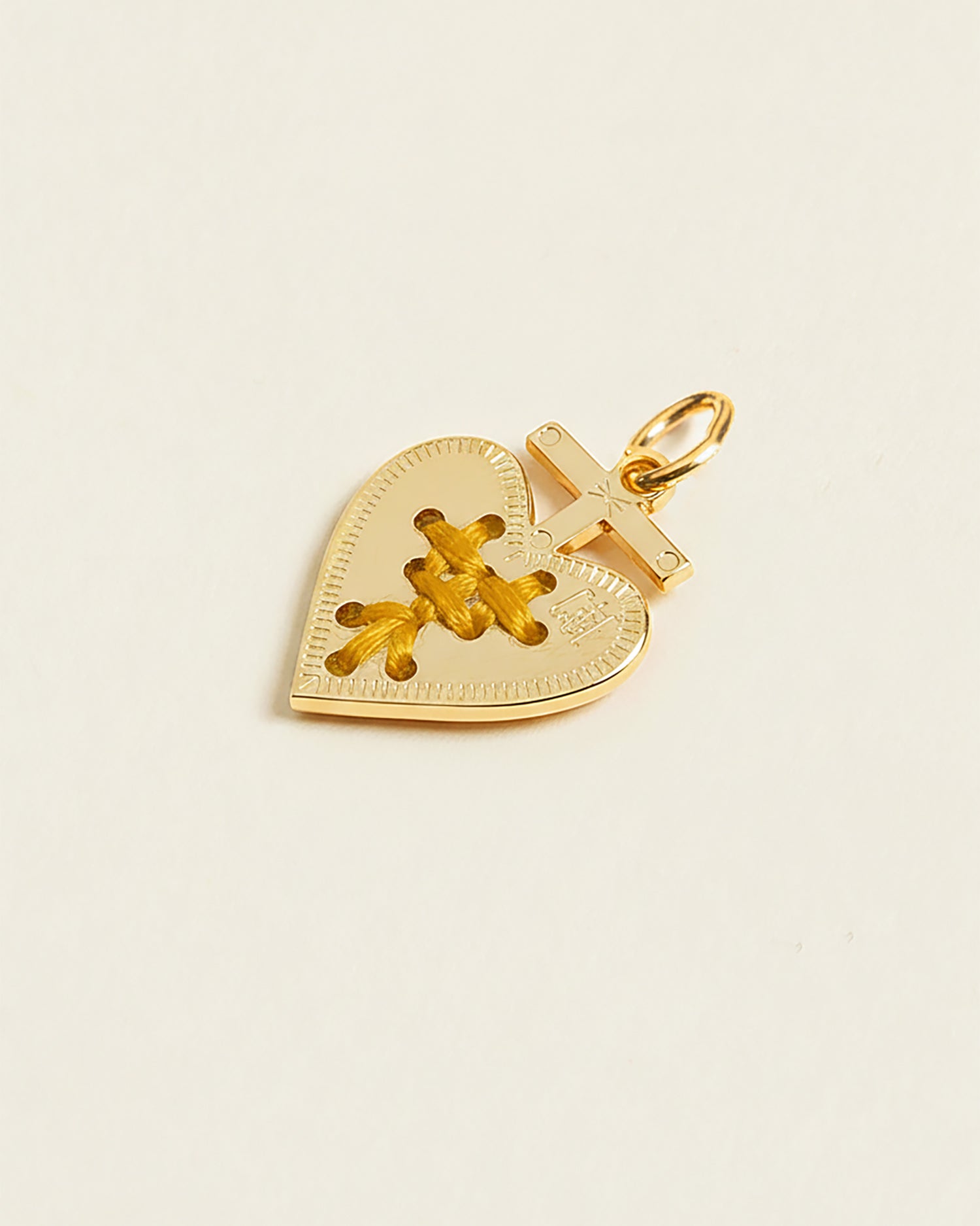 Amulette Coeur . AMAN