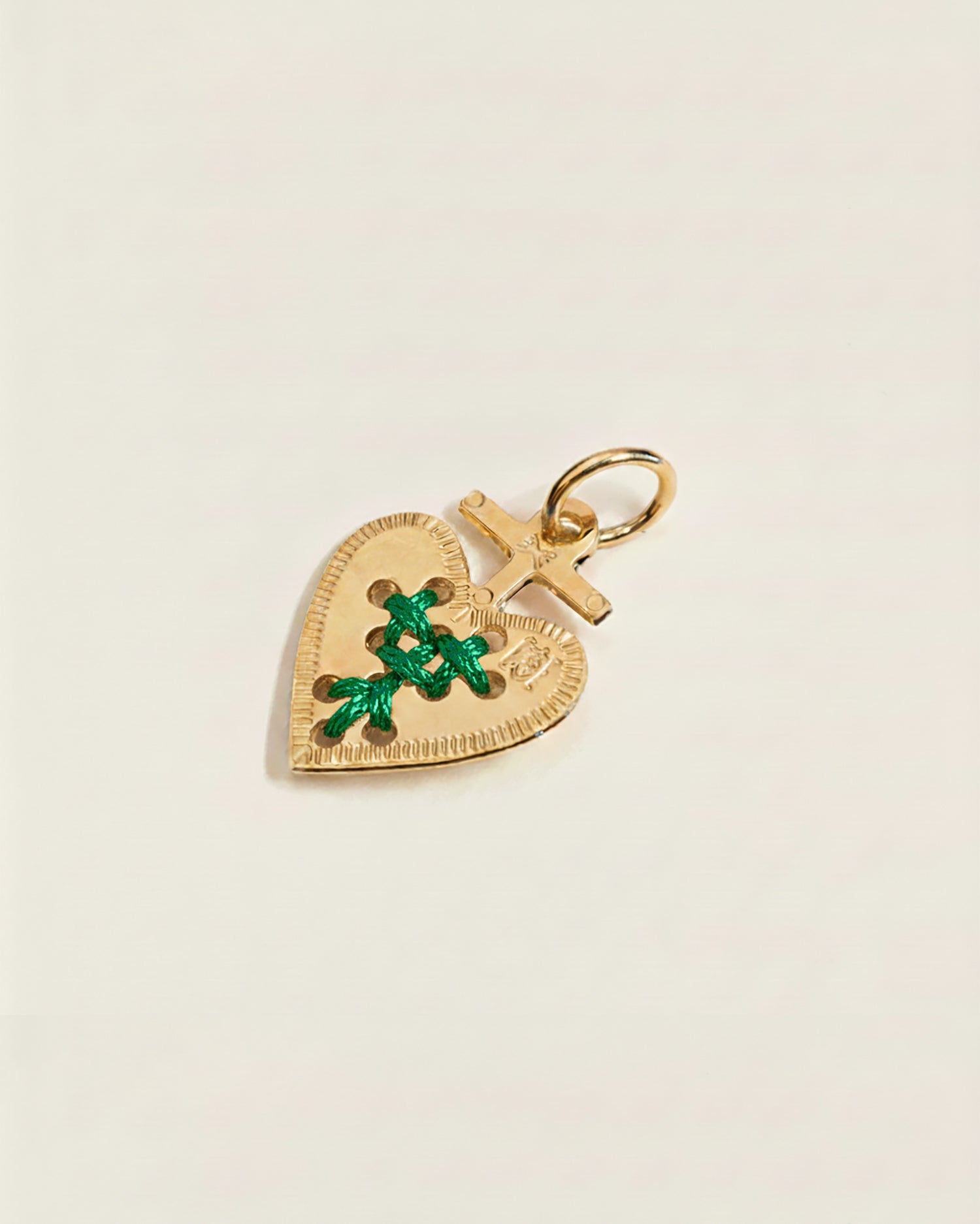 Amulette Coeur . AMAN