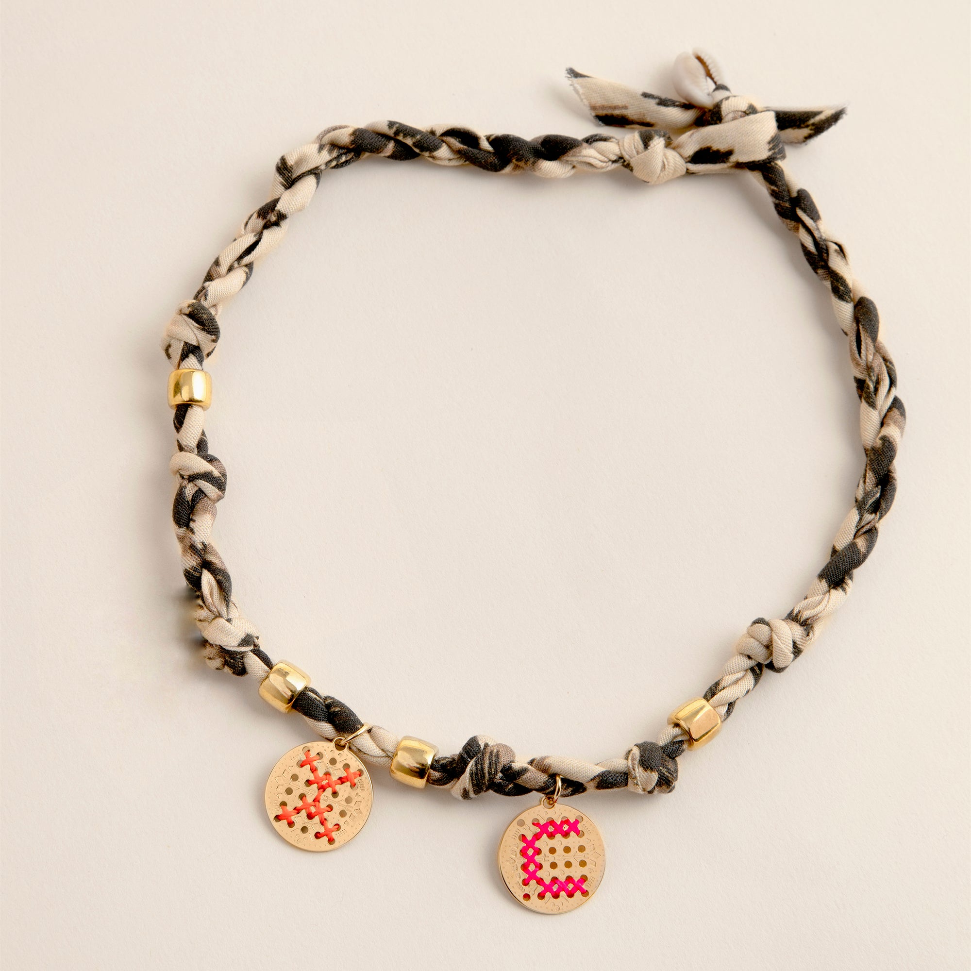 Collier Graou Initiale – Camille Enrico