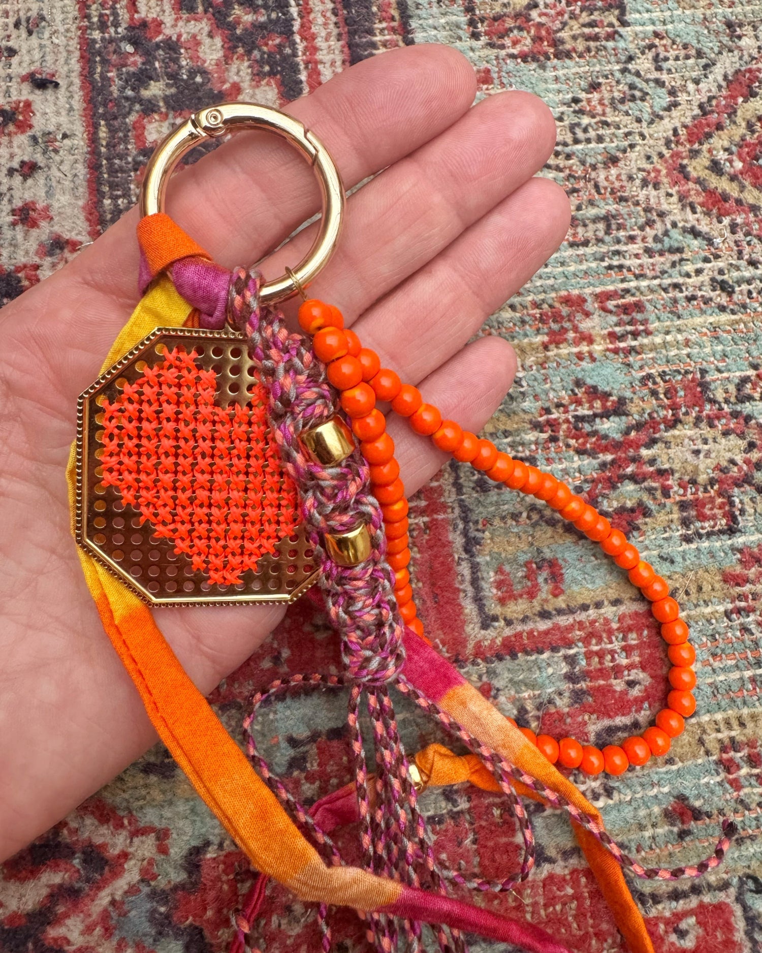 grigri de sac, porte-clés, coeur, broderie