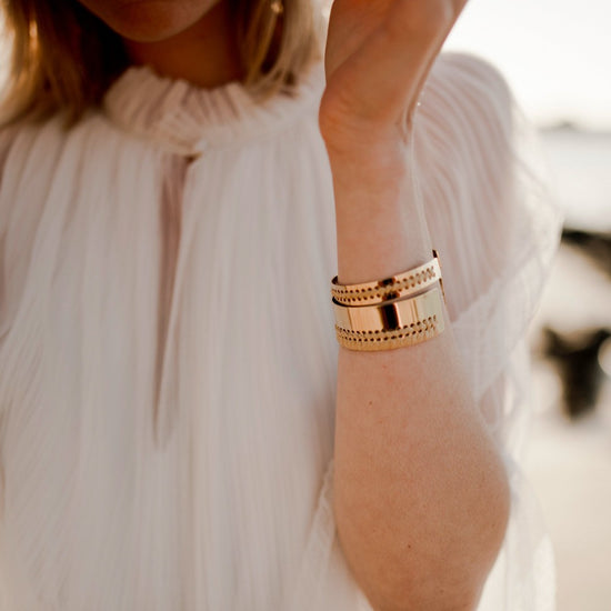 bracelet camille enrico broderie or raphia