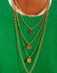 Médaille Martelée dorée 24K fil de coton chaîne fine