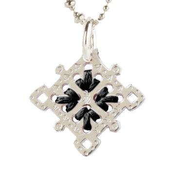 Amulette Losange . COLIMA . Argent