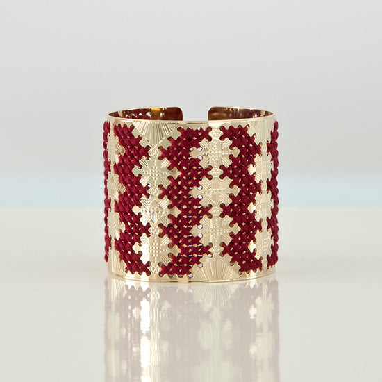 manchette or broderie camille enrico